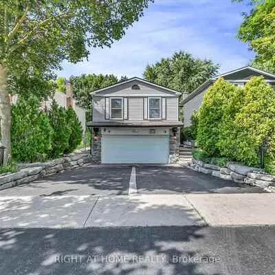 168,&nbsp;Springhead, North Richvale, Richmond Hill