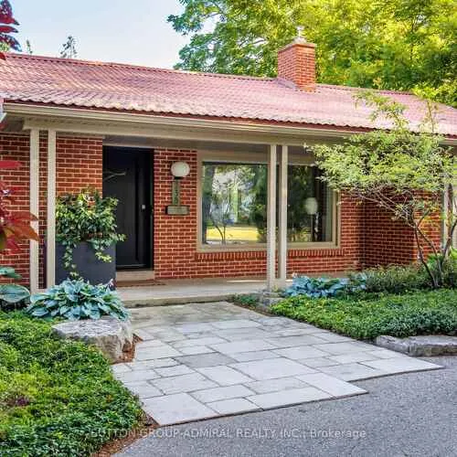 Premium freehold home for sale: 238, Mill, Mill Pond, Richmond Hill