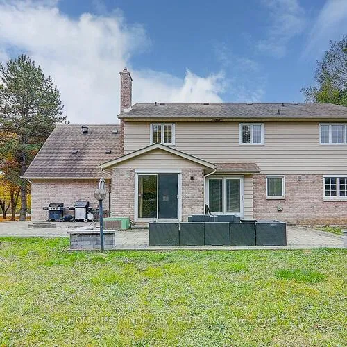 Premium freehold home for sale: 99, Burndean, Westbrook, Richmond Hill