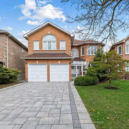 Premium freehold home for sale: 17, Lady Lynn, Doncrest, Richmond Hill