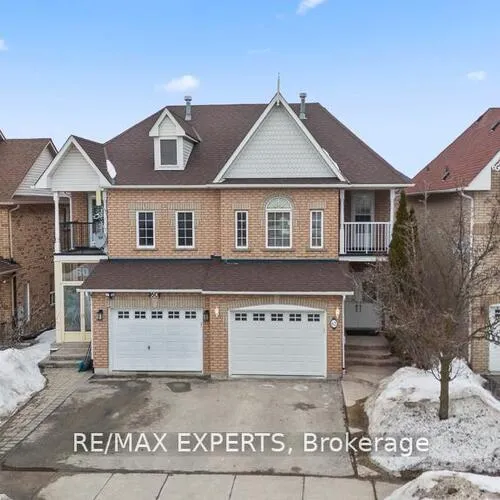 Premium freehold home for sale: 62, Colonial, Oak Ridges Lake Wilcox, Richmond Hill