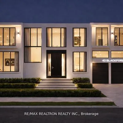 42,&nbsp;Blackforest, Oak Ridges, Richmond Hill