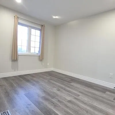4,&nbsp;Caymus, Langstaff, Richmond Hill