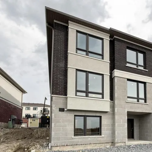 Premium freehold home for sale: 1422, 19th, Rural Richmond Hill, Richmond Hill