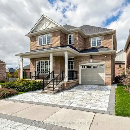 Premium freehold home for sale: 37, Trish, Oak Ridges Lake Wilcox, Richmond Hill
