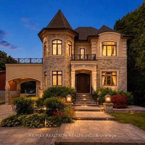 Premium freehold home for sale: 132, Pemberton, North Richvale, Richmond Hill
