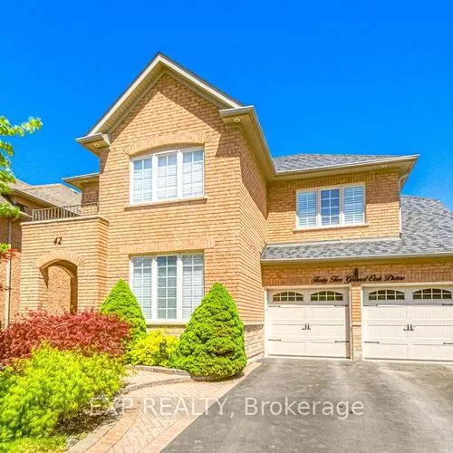 Premium freehold home for sale: 42, Grand Oak, Oak Ridges, Richmond Hill