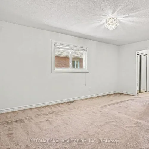 Premium freehold home for sale: 46, Heath, Doncrest, Richmond Hill