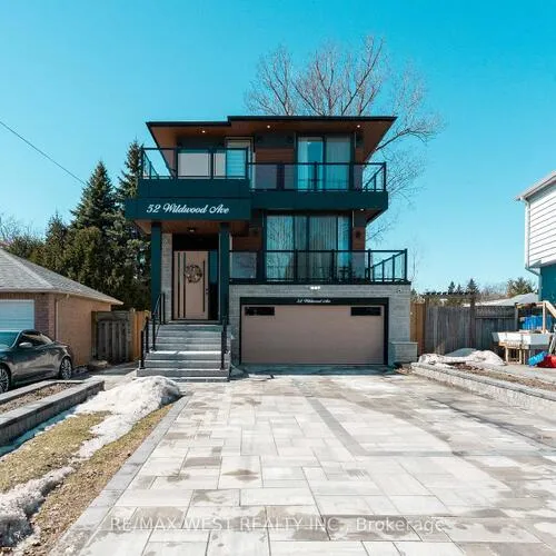 Premium freehold home for sale: 52, Wildwood, Oak Ridges Lake Wilcox, Richmond Hill