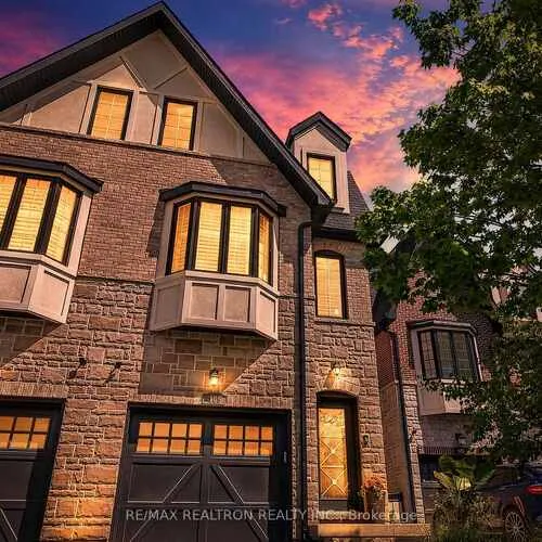 Premium freehold home for sale: 105, Hunt, Mill Pond, Richmond Hill
