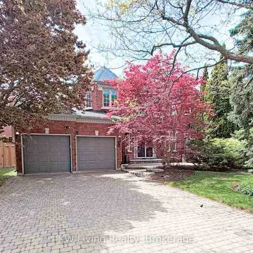 Premium freehold home for sale: 24, Highview, Bayview Hill, Richmond Hill