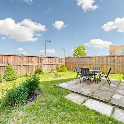 1,&nbsp;Vandervoort, Jefferson, Richmond Hill