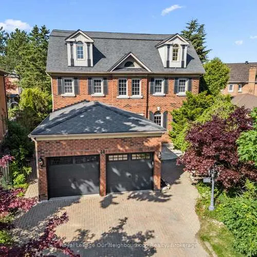 Premium freehold home for sale: 44, Gatcombe, Mill Pond, Richmond Hill