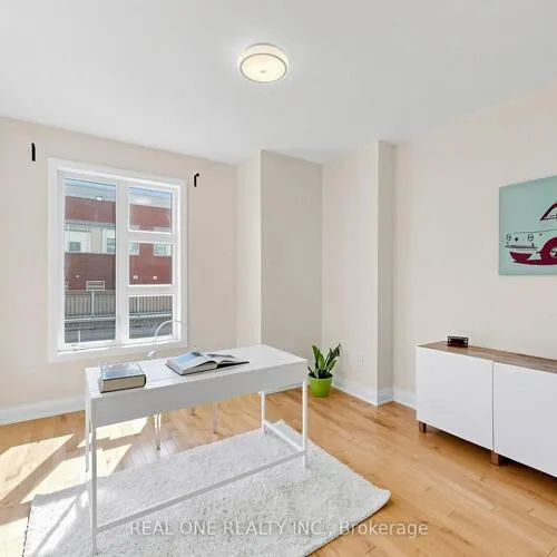 Premium freehold home for sale: 85, Causland, Devonsleigh, Richmond Hill