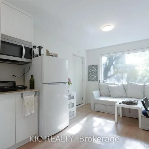 Premium freehold home for sale: 249, Tampico, Mill Pond, Richmond Hill
