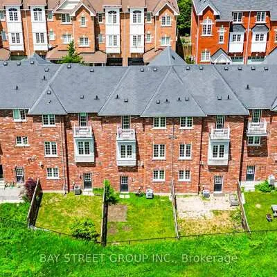 15,&nbsp;Old Colony, Oak Ridges Lake Wilcox, Richmond Hill