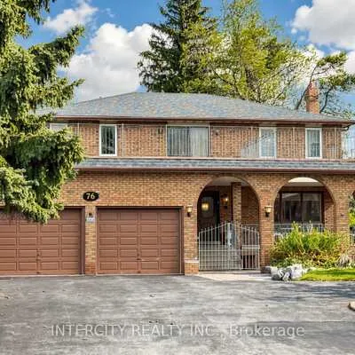 76,&nbsp;Spruce, South Richvale, Richmond Hill