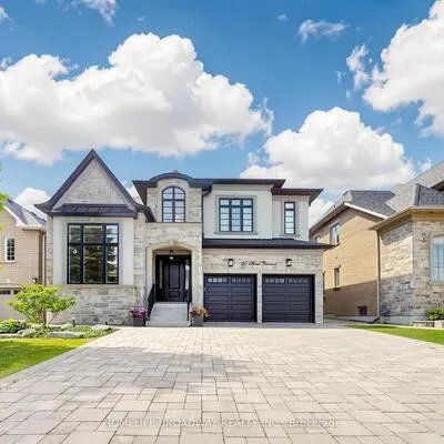 55,&nbsp;Bond, Oak Ridges, Richmond Hill