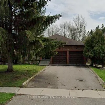179,&nbsp;Douglas, Oak Ridges Lake Wilcox, Richmond Hill