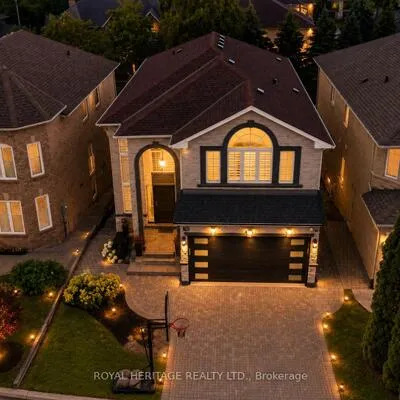 71,&nbsp;Lund, North Richvale, Richmond Hill