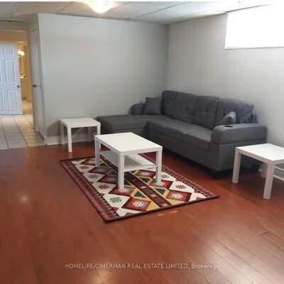 92,&nbsp;Bond, Oak Ridges, Richmond Hill