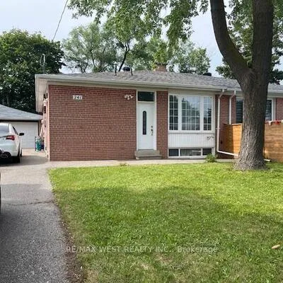 241,&nbsp;Ashlar, Crosby, Richmond Hill