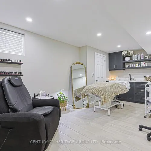 Premium freehold home for sale: 25, Betony, Oak Ridges, Richmond Hill