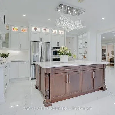 218,&nbsp;Boake, Bayview Hill, Richmond Hill