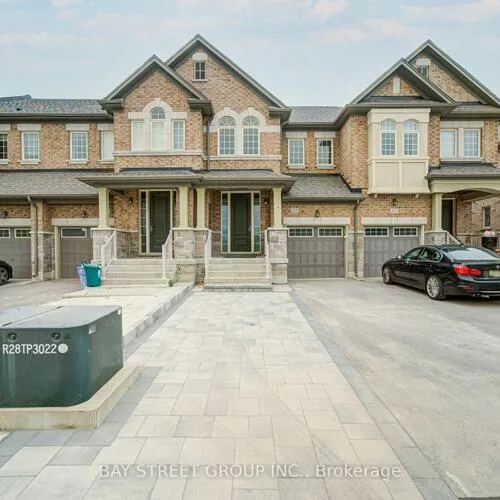Premium freehold home for sale: 113, Drizzle, Oak Ridges, Richmond Hill