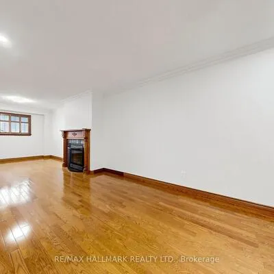 145,&nbsp;Old Surrey, South Richvale, Richmond Hill