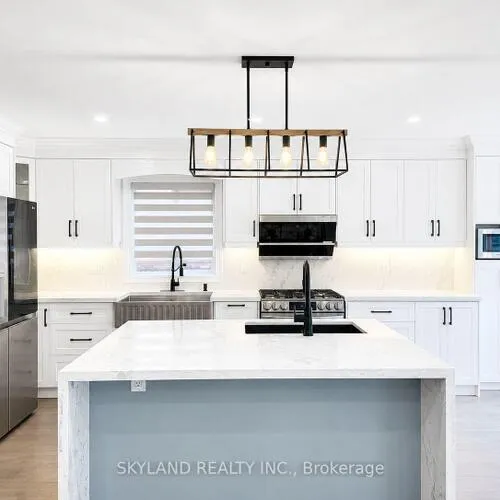 Premium freehold home for sale: 12, Silver Linden, Langstaff, Richmond Hill