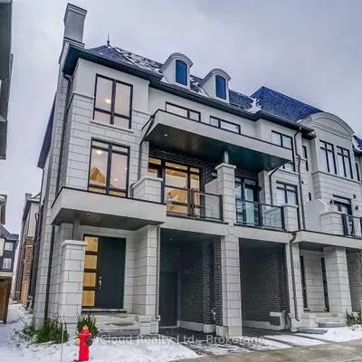 31,&nbsp;Globemaster, Oak Ridges, Richmond Hill
