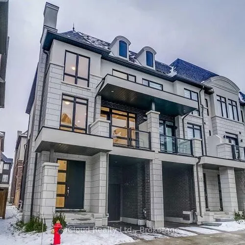 Premium freehold home for sale: 31, Globemaster, Oak Ridges, Richmond Hill