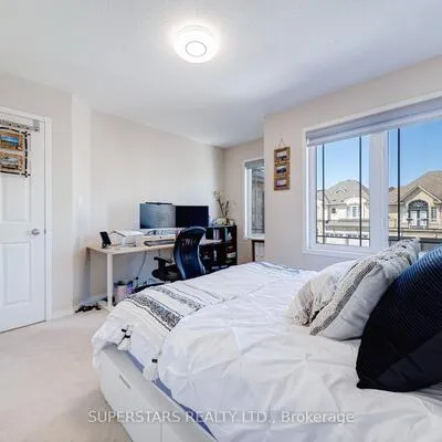 23,&nbsp;Vandervoort, Jefferson, Richmond Hill