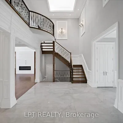2,&nbsp;Poplar, Oak Ridges, Richmond Hill
