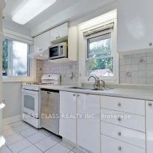 Premium freehold home for sale: 369, Paliser, Harding, Richmond Hill