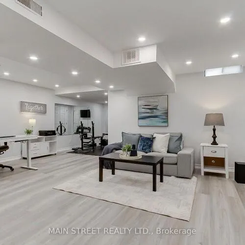 Premium freehold home for sale: 70, Dunsmore, Crosby, Richmond Hill