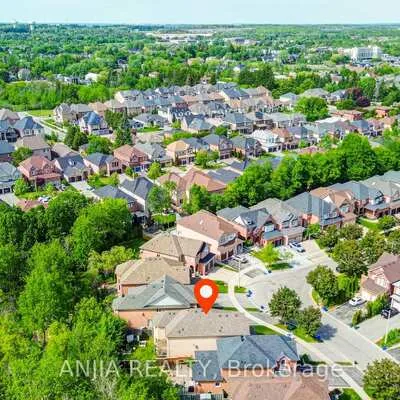 132,&nbsp;Estate Garden, Oak Ridges, Richmond Hill