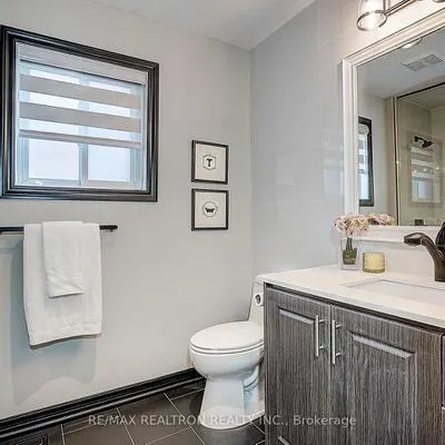 47,&nbsp;Melville, Langstaff, Richmond Hill