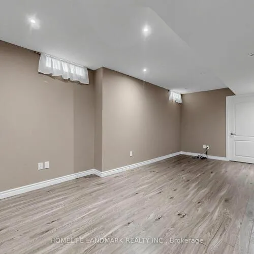 Premium freehold home for sale: 4, Merton, Oak Ridges, Richmond Hill