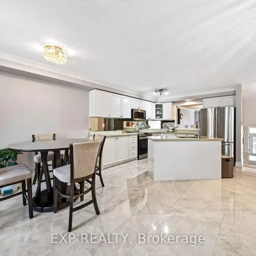 Premium freehold home for sale: 3, Baffin, Langstaff, Richmond Hill