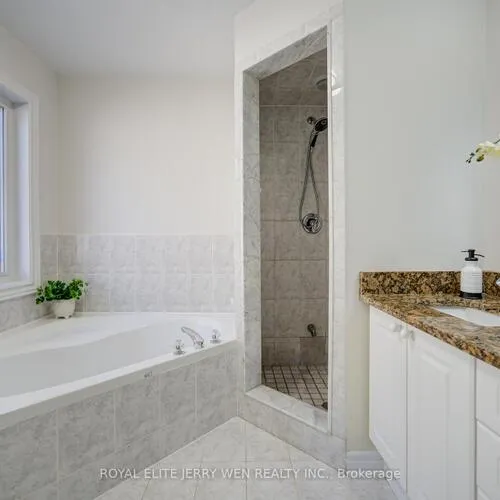Premium freehold home for sale: 140, Frank Endean, Rouge Woods, Richmond Hill