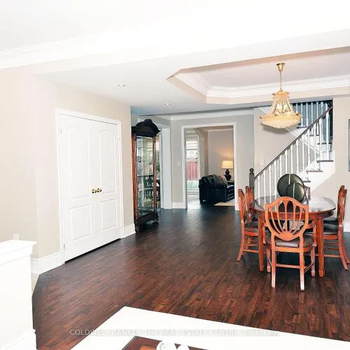 Premium freehold home for sale: 304, Tower Hill, Jefferson, Richmond Hill