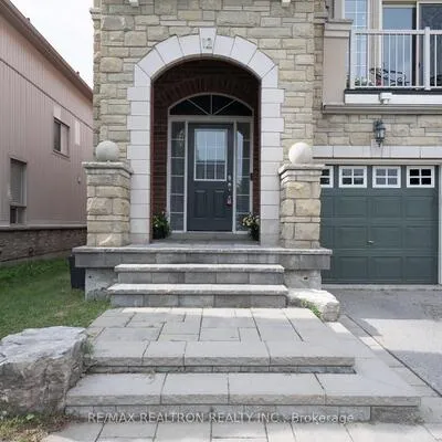12,&nbsp;Cozens, Oak Ridges, Richmond Hill