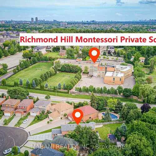 Premium freehold home for sale: 38, Marchwood, Harding, Richmond Hill