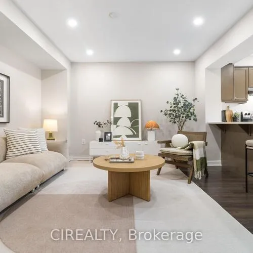 Premium freehold home for sale: 48, Casely, Rural Richmond Hill, Richmond Hill