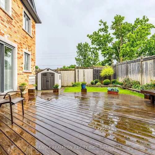 Premium freehold home for sale: 15, Motley, Jefferson, Richmond Hill