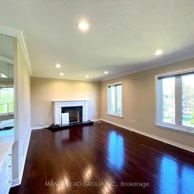 16,&nbsp;Headford, Bayview Hill, Richmond Hill
