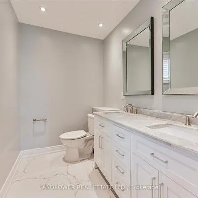 9,&nbsp;McCoy, Devonsleigh, Richmond Hill