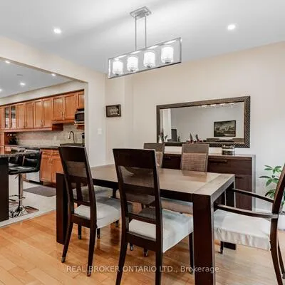 125,&nbsp;Kersey, North Richvale, Richmond Hill